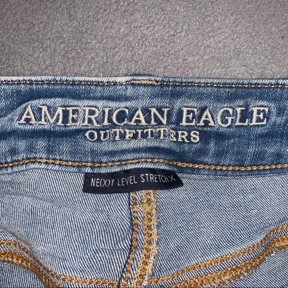 Ripped jean shorts - Picture 4 of 4